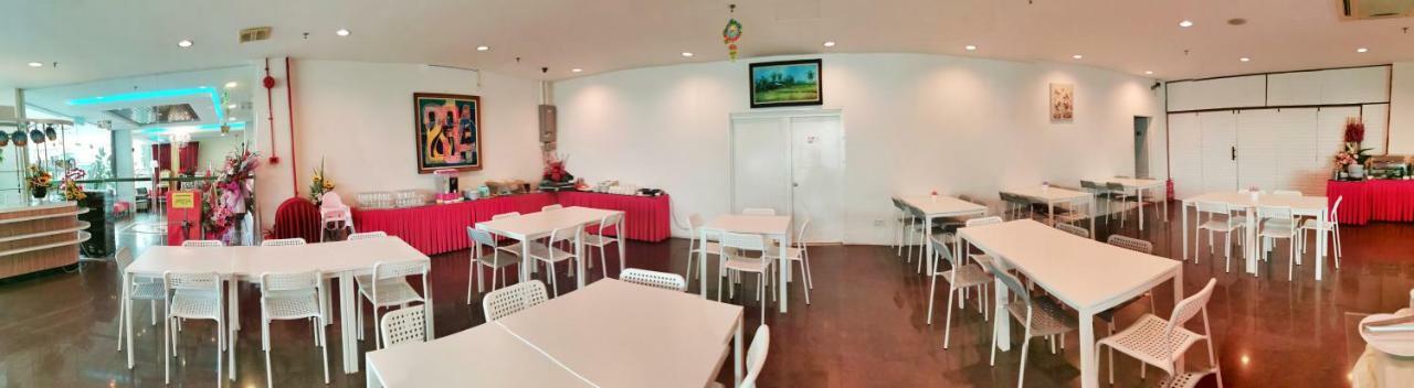 Merilton Hotel Sungai Petani Ngoại thất bức ảnh