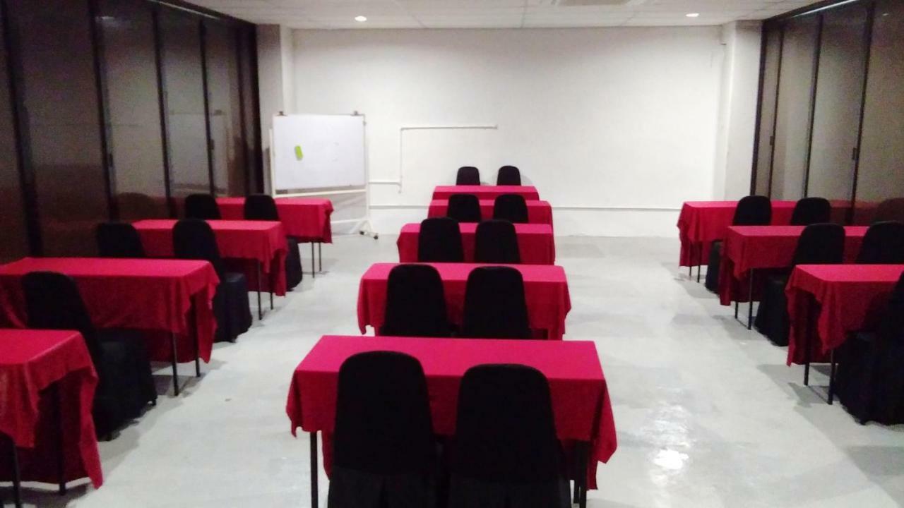 Merilton Hotel Sungai Petani Ngoại thất bức ảnh